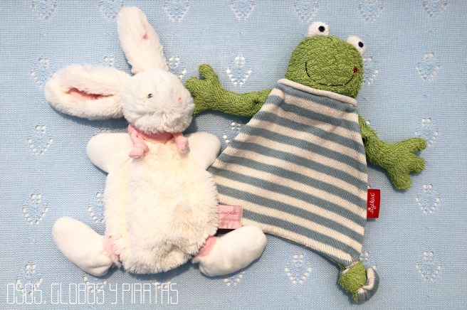 MUÑECOS 0-1 con firma