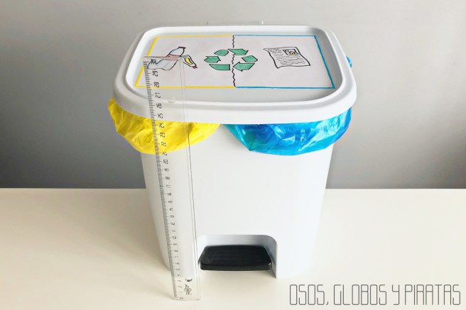 CUBO DE RECICLAJE con firma